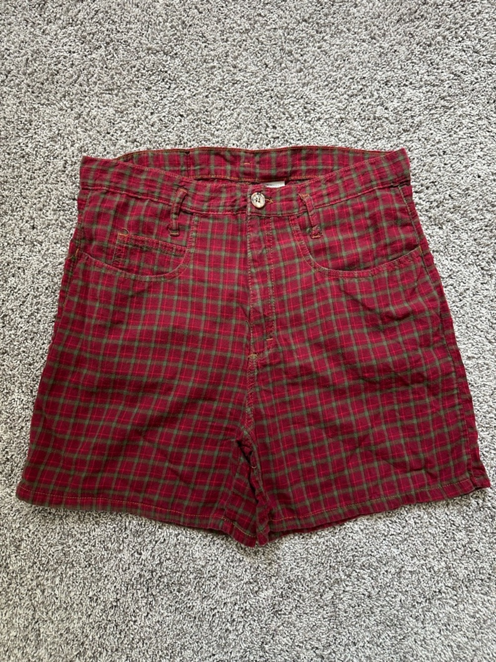 Vintage Lei Plaid Shorts